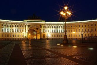 С 4 по 5 ноября в Петербурге пройдет Всероссийская культурная акция «Ночь искусств», в рамках которой организаторы устроят встречи с писателями, актёрами, музыкантами и художниками. Петербуржцев будут ждать различные мастер-классы, выставки, концерты, спектакли. Также, на Фонтанке сыграют пятичасовой концерт ко дню рождения В. А. Моцарта.