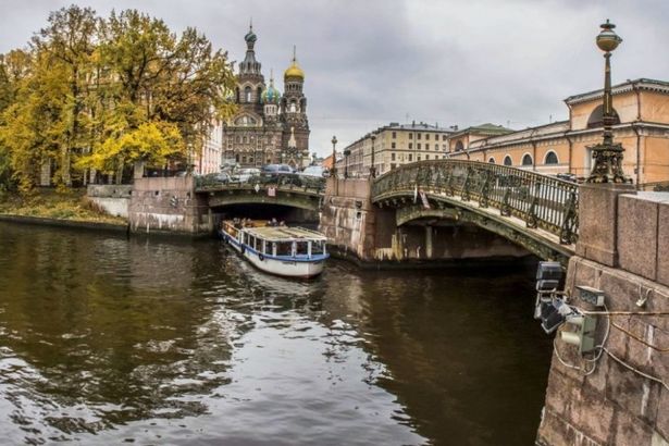 u041du0430 u043fu0435u0448u0435u0445u043eu0434u043du044bu0445 u043cu043eu0441u0442u0430u0445 u041fu0435u0442u0435u0440u0431u0443u0440u0433u0430 u043fu0440u043eu0439u0434u0451u0442 u0444u0435u0441u0442u0438u0432u0430u043bu044c