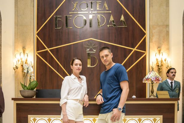 u041cu0438u043bu043eu0448 u0411u0438u043au043eu0432u0438u0447 u0438 u0414u0438u0430u043du0430 u041fu043eu0436u0430u0440u0441u043au0430u044f u043fu0440u0435u0434u0441u0442u0430u0432u044fu0442 u0432 u041fu0435u0442u0435u0440u0431u0443u0440u0433u0435 u043du043eu0432u0443u044e u043au043eu043cu0435u0434u0438u044e u00abu041eu0442u0435u043bu044c u0411u0435u043bu0433u0440u0430u0434u00bb