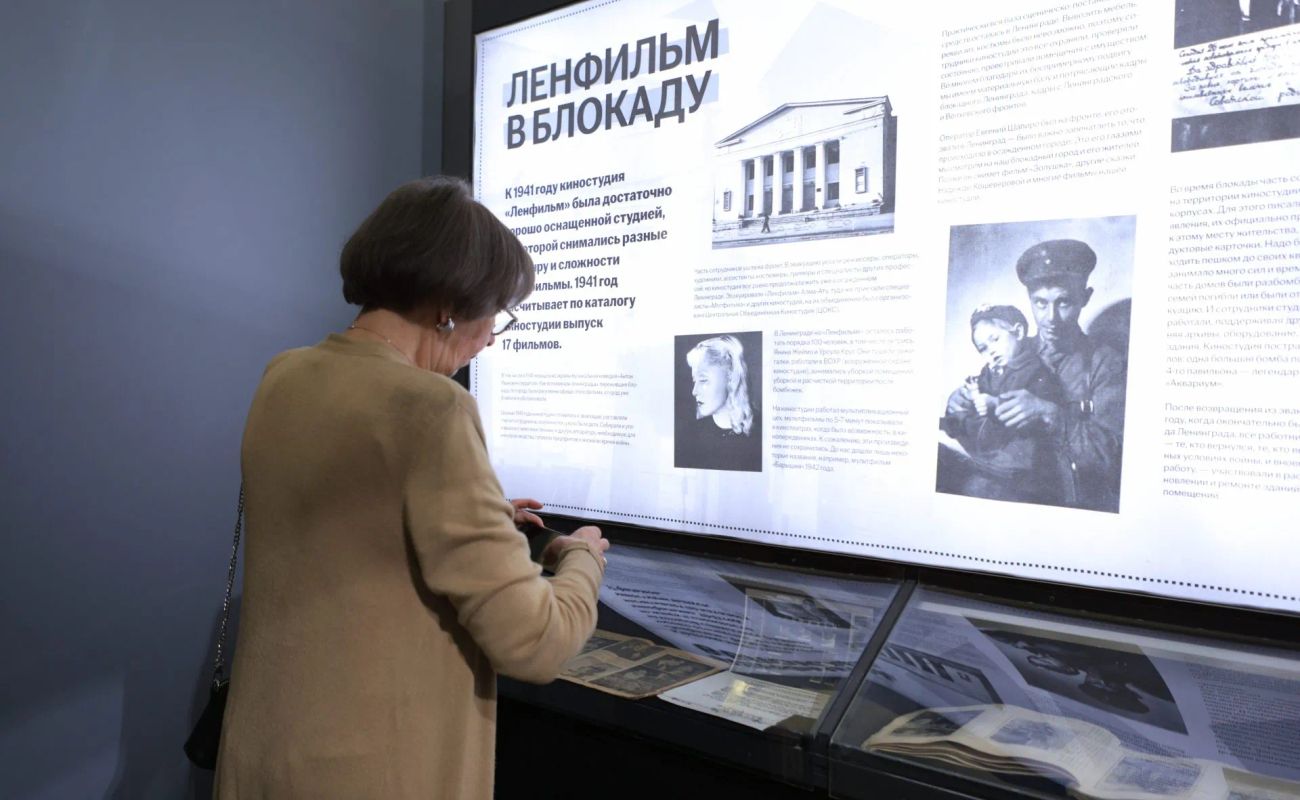 Выставка «Герои Ленфильма», премьера короткометражки «Трезорка» о блокаде и 100+ бесплатных показов в библиотеках шести районов и на Елагином.