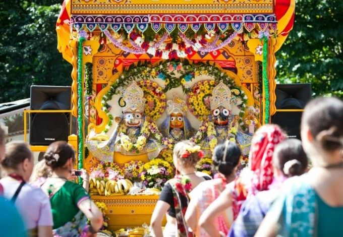 u0424u0435u0441u0442u0438u0432u0430u043bu044c u0438u043du0434u0438u0439u0441u043au043eu0439 u043au0443u043bu044cu0442u0443u0440u044b u0420u0430u0442u0445u0430-u042fu0442u0440u0430