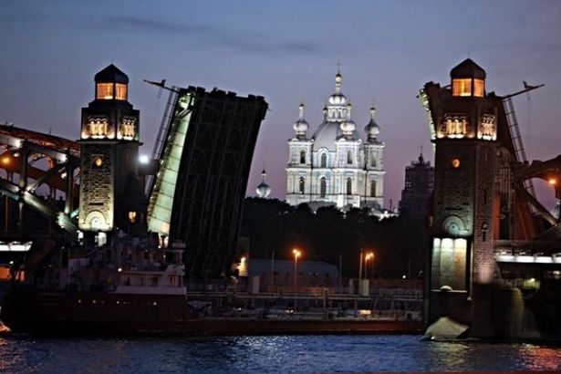 10 u0430u043fu0440u0435u043bu044f u0432 u0421u0430u043du043au0442-u041fu0435u0442u0435u0440u0431u0443u0440u0433u0435 u043du0430u0447u043du0435u0442u0441u044f u043du0430u0432u0438u0433u0430u0446u0438u044f