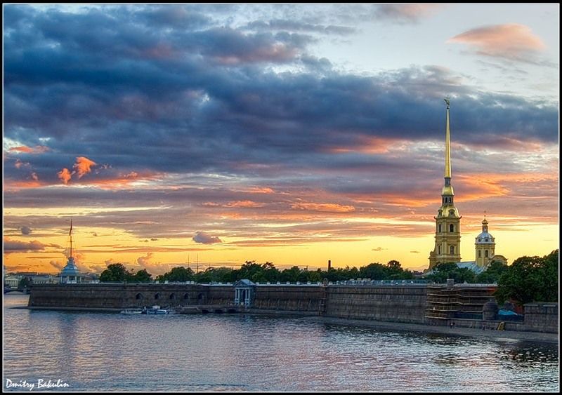 u0414u043eu0436u0434u043bu0438u0432u0430u044f u043fu043eu0433u043eu0434u0430 u0432 u041fu0435u0442u0435u0440u0431u0443u0440u0433u0435 u043fu0435u0440u0435u043cu0435u043du0438u0442u0441u044f u043du0430 u0441u043eu043bu043du0435u0447u043du0443u044e