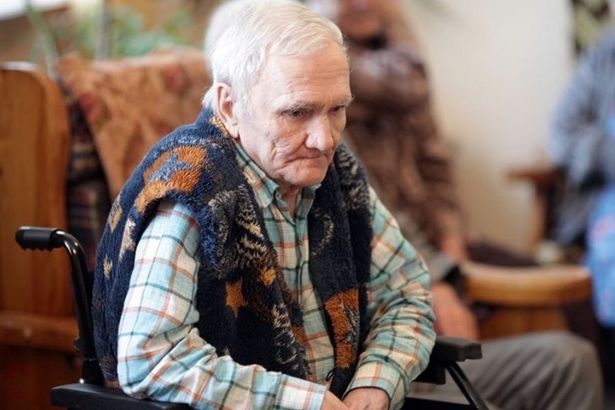 u0412 u041fu0435u0442u0435u0440u0431u0443u0440u0433u0435 u0441u0442u0430u0440u0442u043eu0432u0430u043bu0430 u0430u043au0446u0438u044f u043fu043eu043cu043eu0449u0438 u0434u043eu043cu0430u043c u043fu0440u0435u0441u0442u0430u0440u0435u043bu044bu0445