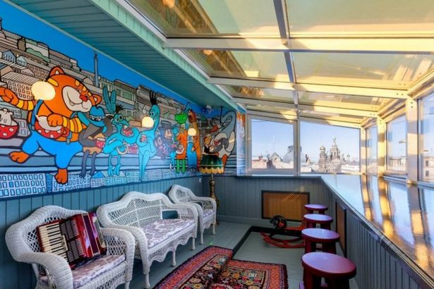 u0425u043eu0441u0442u0435u043bu044b u041fu0435u0442u0435u0440u0431u0443u0440u0433u0430 u2014 u043au0430u043a u0432u044bu0431u0440u0430u0442u044c u0442u043e u0441u0430u043cu043eu0435 u043cu0435u0441u0442u043e u0434u043bu044f u043du043eu0447u043bu0435u0433u0430