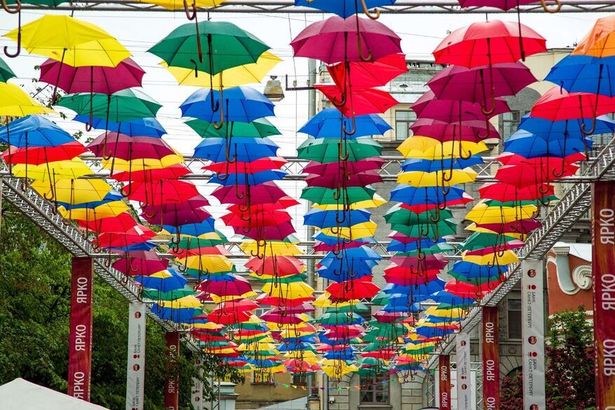 u0422u041eu041f u0432u0430u043au0430u043du0441u0438u0439 u0432 u0438u043du0434u0443u0441u0442u0440u0438u0438 u0440u0430u0437u0432u043bu0435u0447u0435u043du0438u0439 u0421u0430u043du043au0442-u041fu0435u0442u0435u0440u0431u0443u0440u0433u0430