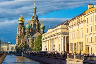 В ночь на 31 января жители Петербурга и Ленобласти наблюдали в небе суперлуние. Это редкое астрономическое явление можно было увидеть с нашей планеты из-за того, что Луна максимально приблизилась к Земле. 