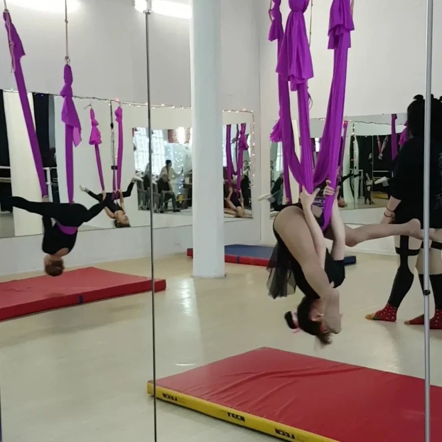 Балетный станок в студии Ballet Secrets