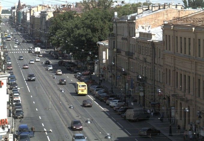 u0421u0435u0433u043eu0434u043du044f u041bu0438u0442u0435u0439u043du044bu0439 u0437u0430u043au0440u044bu0432u0430u044eu0442 u043du0430 u0440u0435u043cu043eu043du0442