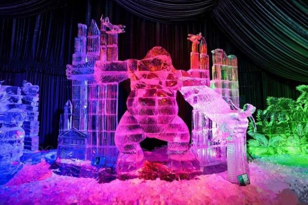 u0424u0435u0441u0442u0438u0432u0430u043bu044c u043bu0435u0434u044fu043du044bu0445 u0441u043au0443u043bu044cu043fu0442u0443u0440