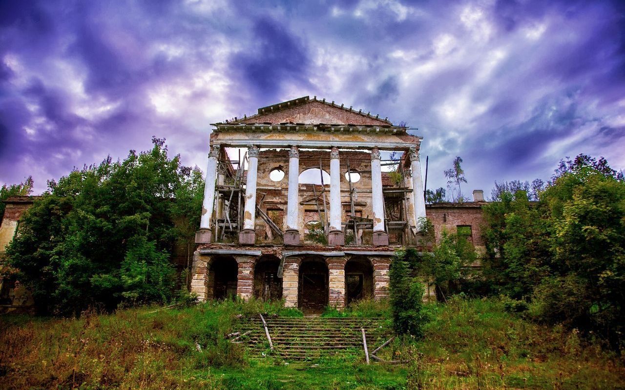 u0420u043eu043fu0448u0438u043du0441u043au0438u0439 u0434u0432u043eu0440u0435u0446 / u0410u0432u0442u043eu0440 u0444u043eu0442u043e: u041eu043bu044f u041cu0443u0440u0430u0442u043eu0432u0430