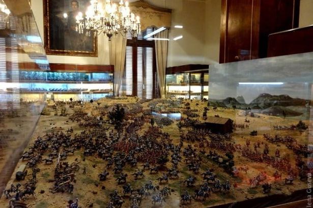 Совсем скоро в Петербурге откроется самая большая в России коллекция оловянных солдатиков. Экспозиция будет находится&nbsp;в мемориальном музее А. В. Суворова. Здесь петербуржцев будут ждать&nbsp;более 60 тысяч различных миниатюрных фигур солдатиков.