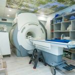 МРТ-Ц Купчино от 3300 ₽, ЦМРТ Нарвский и Доступная медицина круглосуточно, открытый томограф в Колпино, своя КТ в Энерго на Ленинском.