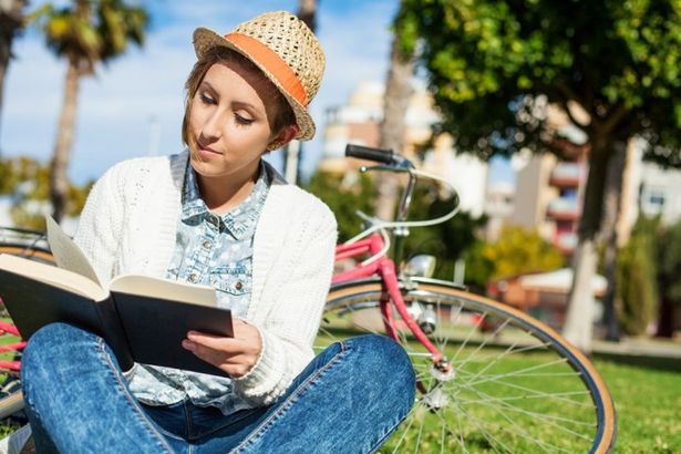 u0411u0438u0431u043bu0438u043eu0442u0435u043au0430 u0431u0435u0441u043fu043bu0430u0442u043du043e u0434u043eu0441u0442u0430u0432u0438u0442 u043au043du0438u0433u0438 u043du0430 u0434u043eu043c