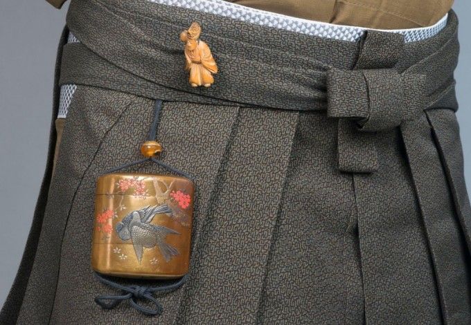 u0412u044bu0441u0442u0430u0432u043au0430 u00abu041du044du0446u043au044d. u041cu0438u043du0438u0430u0442u044eu0440u043du0430u044f u0441u043au0443u043bu044cu043fu0442u0443u0440u0430 u042fu043fu043eu043du0438u0438 u0438u0437 u0447u0430u0441u0442u043du044bu0445 u043au043eu043bu043bu0435u043au0446u0438u0439u00bb