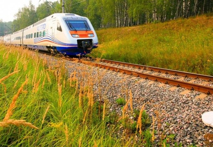 u0418u0437 u041fu0435u0442u0435u0440u0431u0443u0440u0433u0430 u0432 u0424u0438u043du043bu044fu043du0434u0438u044e u0437u0430u043fu0443u0441u0442u044fu0442 u0431u044eu0434u0436u0435u0442u043du044bu0435 u044du043bu0435u043au0442u0440u0438u0447u043au0438