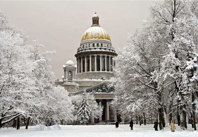 u041fu043eu0441u043bu0435u0434u043du0438u0435 u0434u043du0438 u043du043eu0432u043eu0433u043eu0434u043du0438u0445 u043au0430u043du0438u043au0443u043b u0431u0443u0434u0443u0442 u0430u043du043eu043cu0430u043bu044cu043du043e u0445u043eu043bu043eu0434u043du044bu043cu0438