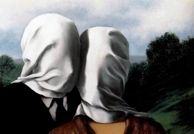 С 3 ноября по 3 декабря в пространстве «Арт-банк» пройдет выставка самого загадочного бельгийского художника-сюрреалиста Рене Магритта. Посетители смогут увидеть около пятидесяти работ знаменитого мастера.