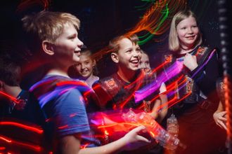 10 u0438u043du0442u0435u0440u0435u0441u043du044bu0445 u043cu0435u0441u0442 u0434u043bu044f u0441u0435u043cu0435u0439u043du043eu0433u043e u043eu0442u0434u044bu0445u0430 u043du0430 u043eu0441u0435u043du043du0438u0445 u043au0430u043du0438u043au0443u043bu0430u0445