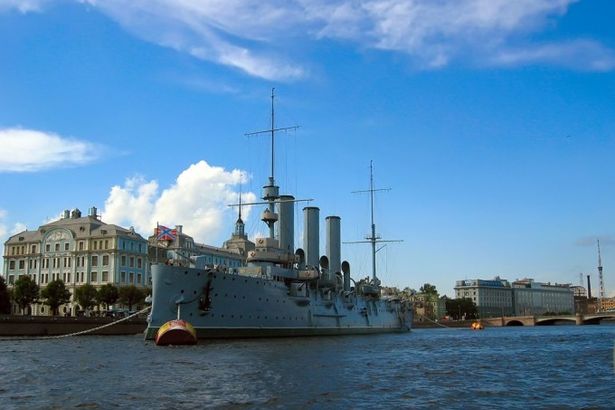 u041du0430 u043fu0430u043bu0443u0431u0443 u00abu0410u0432u0440u043eu0440u044bu00bb u043fu0443u0441u0442u044fu0442 u0432u0441u0435u0445 u0436u0435u043bu0430u044eu0449u0438u0445 u0432 u0414u0435u043du044c u0412u041cu0424