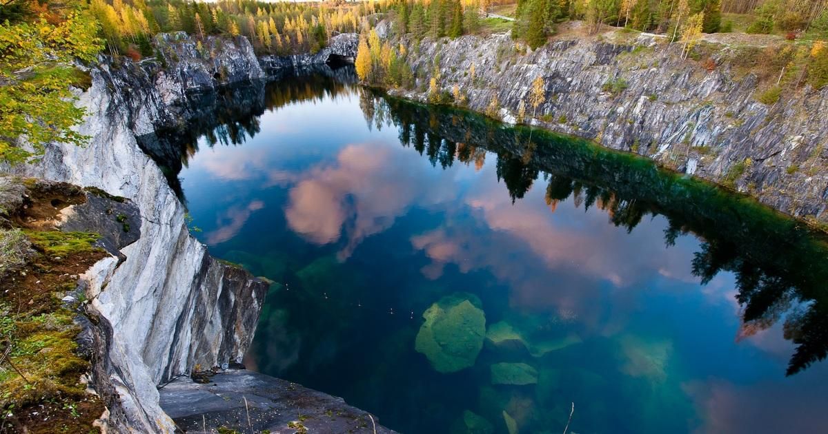 В мае 2019 планируют запустить движение скоростных электропоездов между Санкт-Петербургом и карельским парком Рускеала. Маршрут будет проходить через Выборг и Сортавалу.&nbsp;Ожидается, что скоростное сообщение между городами увеличит поток туристов как из России, так и из-за рубежа.
