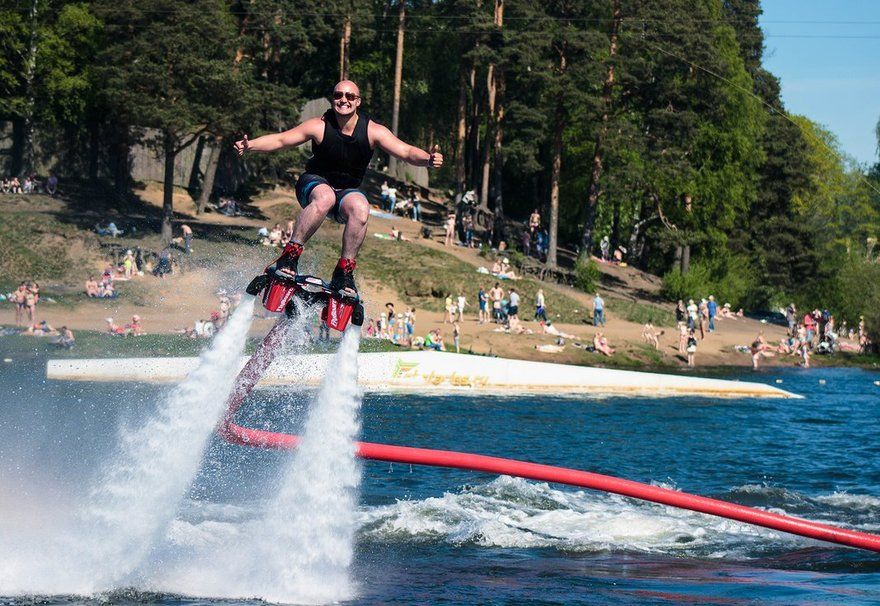 Петербург для любителей острых ощущений: экстремальные развлечения, которые не оставят равнодушными даже самых искушенных искателей приключений.