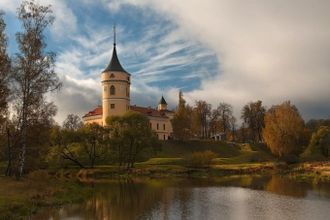 u041eu0434u0438u043d u0434u0435u043du044c u0432 u041fu0430u0432u043bu043eu0432u0441u043au0435: 10 u0438u043du0442u0435u0440u0435u0441u043du044bu0445 u043cu0435u0441u0442