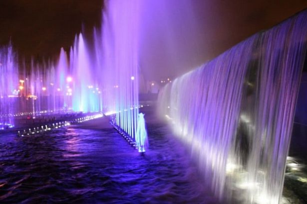 u0413u0440u0430u0444u0438u043a u0440u0430u0431u043eu0442u044b u0441u0432u0435u0442u043eu043cu0443u0437u044bu043au0430u043bu044cu043du044bu0445 u0444u043eu043du0442u0430u043du043eu0432 u0432 u041fu0435u0442u0435u0440u0431u0443u0440u0433u0435