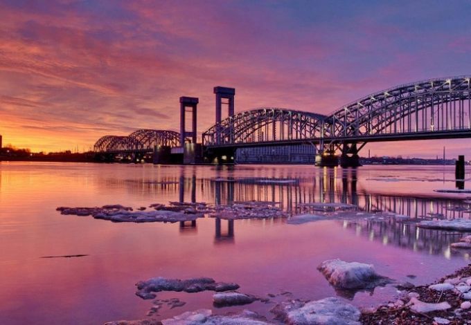 124837c359aed8eb30f1