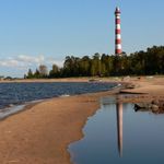 Еще один повод гордиться Петербургом – Северная столица одержала победу во всероссийском конкурсе на самый читающий регион страны. Главными соперниками были — Москва, Республика Татарстан и Калининградская область, а всего было 84 участника. Для участия и победы необходимо было представить самый значимый литературный проект, также учитывали данные о количестве проданных в магазинах или загруженных книг.