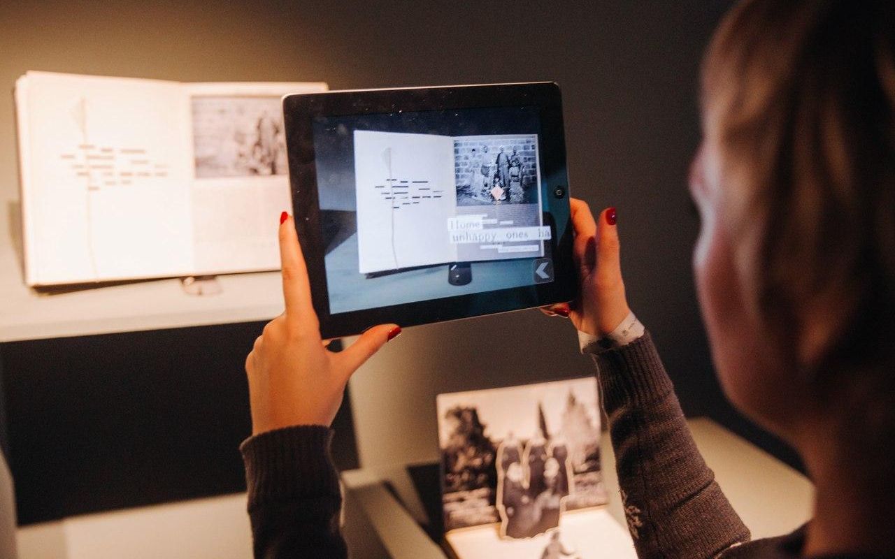 С 16 по 26 ноября в музее современного искусства «Эрарта» пройдет выставка&nbsp;«Открытые пространства». Это выставка уникальных проектов студентов и выпускников факультета промышленного дизайна израильской художественной академии «Бецалель».&nbsp;