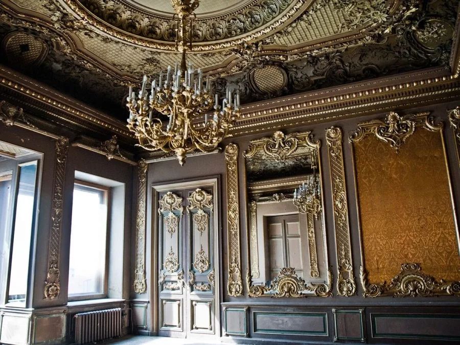 Роскошный особняк Брусницыных на Кожевенной линии Васильевского острова