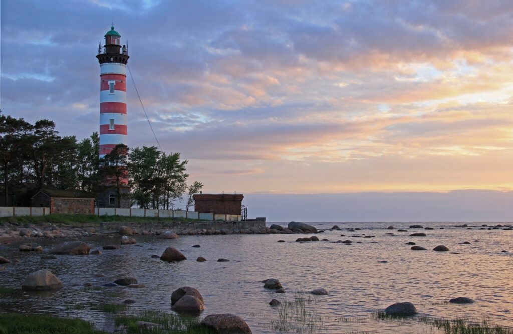 Стороженский маяк