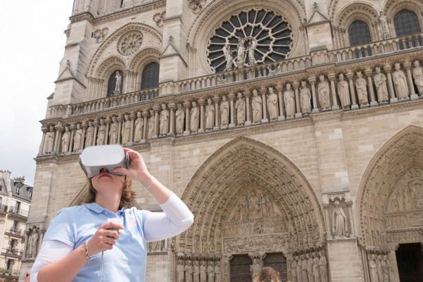 u0412u044bu0441u0442u0430u0432u043au0430 u00abu0418u0441u043au0443u0441u0441u0442u0432u043e u0447u0435u0440u0435u0437 u0412u0438u0440u0442u0443u0430u043bu044cu043du0443u044e u0420u0435u0430u043bu044cu043du043eu0441u0442u044cu00bb u0432 u043fu0440u043eu0441u0442u0440u0430u043du0441u0442u0432u0435 KOD