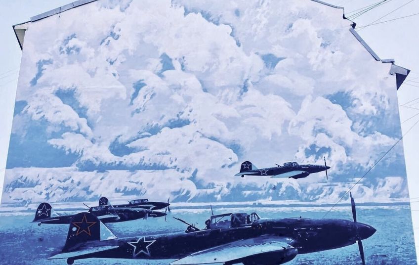 u041au043eu0441u043cu043eu043du0430u0432u0442u044b u0438 u0436u0434u0443u043du044b: u0433u0434u0435 u043cu043eu0436u043du043e u0443u0432u0438u0434u0435u0442u044c u0441u0430u043cu044bu0435 u043du0435u043eu0431u044bu0447u043du044bu0435 u0433u0440u0430u0444u0444u0438u0442u0438 u0433u043eu0440u043eu0434u0430