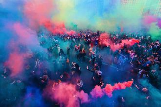 u0424u0435u0441u0442u0438u0432u0430u043bu044c u0446u0432u0435u0442u043du043eu0433u043e u0434u044bu043cu0430