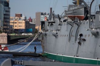 u0412 u041fu0435u0442u0435u0440u0431u0443u0440u0433u0435 u043fu043eu044fu0432u0438u0442u0441u044f u0435u0449u0451 u043eu0434u043du0430 u00abu0410u0432u0440u043eu0440u0430u00bb