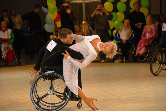 u0412 u041fu0435u0442u0435u0440u0431u0443u0440u0433u0435 u043fu0440u043eu0439u0434u0435u0442 u043cu0435u0436u0434u0443u043du0430u0440u043eu0434u043du044bu0439 u0442u0443u0440u043du0438u0440 u043fu043e u0442u0430u043du0446u0430u043c u043du0430 u043au043eu043bu044fu0441u043au0435 u0441u043e u0441u0432u043eu0431u043eu0434u043du044bu043c u0432u0445u043eu0434u043eu043c