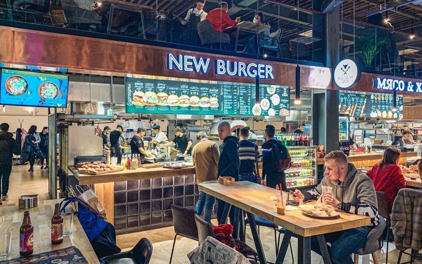 New Burger u043fu0440u043eu0431u0443u0435u0442 u0441u0435u0431u044f u0432 u0413u0430u043bu0435u0440u0435u0435 u043du0430 Eat Market u2014 u043fu043eu043au0430 u043du0435u0443u0434u0430u0447u043du043e