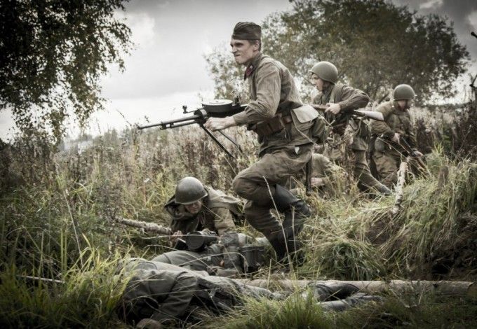 u0424u0435u0441u0442u0438u0432u0430u043bu044c u0440u0435u043au043eu043du0441u0442u0440u0443u043au0442u043eu0440u043eu0432  u00abu041du0430 u0434u0430u043bu044cu043du0438u0445 u0440u0443u0431u0435u0436u0430u0445 u041bu0435u043du0438u043du0433u0440u0430u0434u0430u00bb