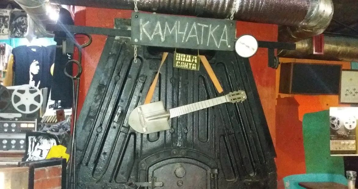 С 2008 года Пышечная на Конюшенной, Дом книги, «Камчатка» и 13 других адресов защищены законом — проверяем, что с ними стало.