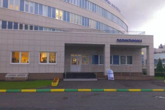 12 клиник с лицензией: государственный центр МЧС имени Никифорова, Grandmed, СПИК, ABIA, Dega, Пирогова. Маммопластика, ринопластика, блефаропластика.