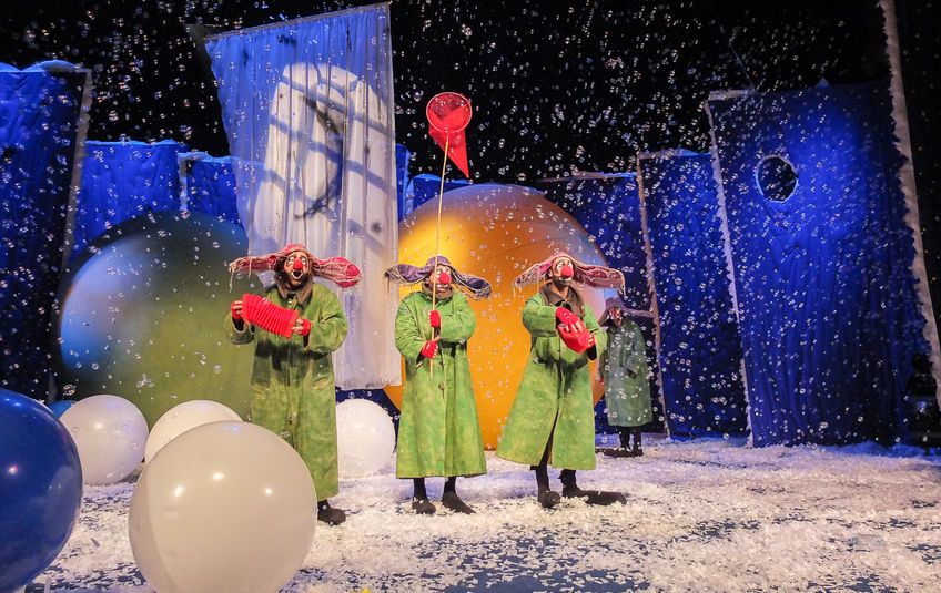 «сНежное шоу» Вячеслава Полунина приезжает в Петербург