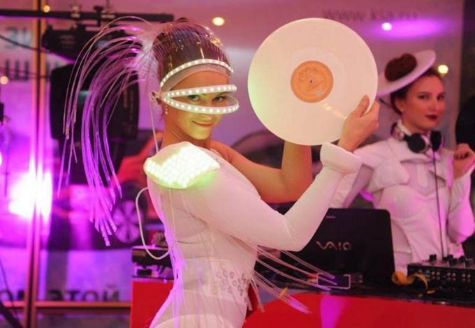 19 декабря 2015 года для всех ценителей искусства рекламы распахнет свои двери БКЗ «Октябрьский» – на главной концертной площадке Петербурга пройдет традиционное шоу «Ночь&nbsp;пожирателей&nbsp;рекламы».