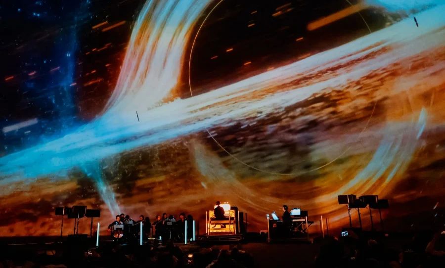 Купол Планетария №1 во время шоу Интерстеллар