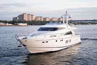 Аренда яхты в Петербурге