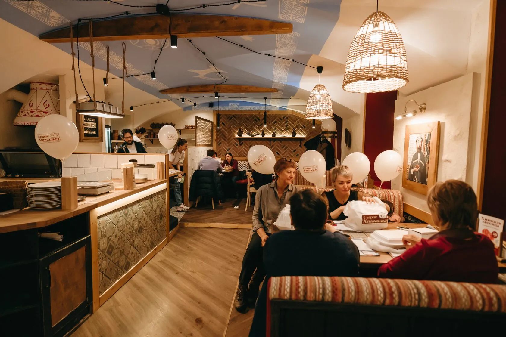 Сеть хинкальных Старик Хинкалыч в Санкт-Петербурге — бюджетная грузинская кухня