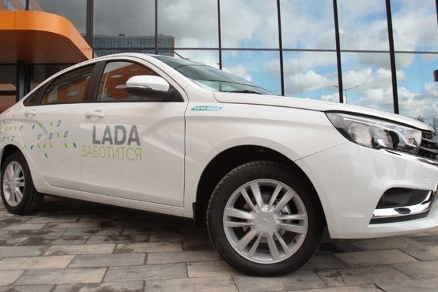 u0420u043eu0441u0441u0438u0439u0441u043au0438u0435 u0430u0432u0442u043eu043cu043eu0431u0438u043bu0438 u043eu0441u0432u043eu0431u043eu0434u044fu0442 u043eu0442 u0442u0440u0430u043du0441u043fu043eu0440u0442u043du043eu0433u043e u043du0430u043bu043eu0433u0430