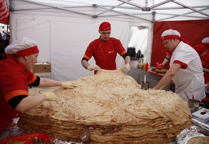 28 u043cu0430u044f u043fu0435u043au0430u0440u0438 u0438u0441u043fu0435u043au0443u0442 u0431u043bu0438u043du043du044bu0439 u0442u043eu0440u0442 