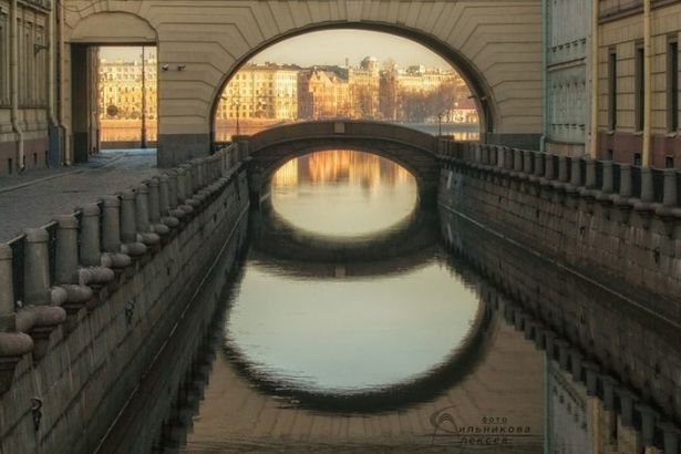 u041fu0435u0442u0435u0440u0431u0443u0440u0433u0441u043au0438u0439 u0445u0443u0434u043eu0436u043du0438u043a u043fu043eu043au043eu0440u044fu0435u0442 u042fu043au0443u0442u0438u044e